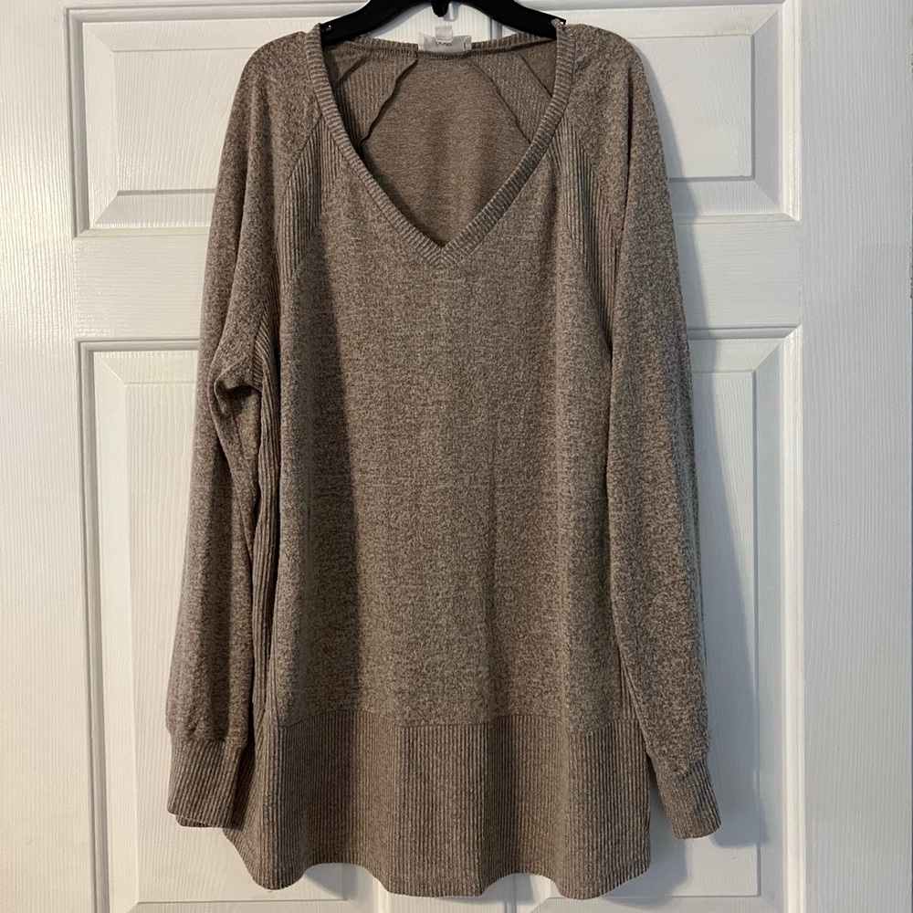 Tan light weight sweater.